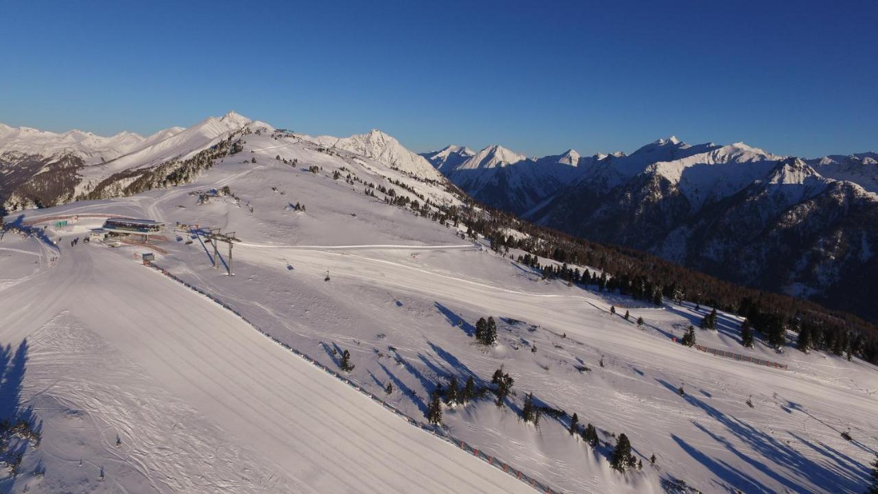 Appartementhaus Samson Fanningberg Weisspriach ภายนอก รูปภาพ